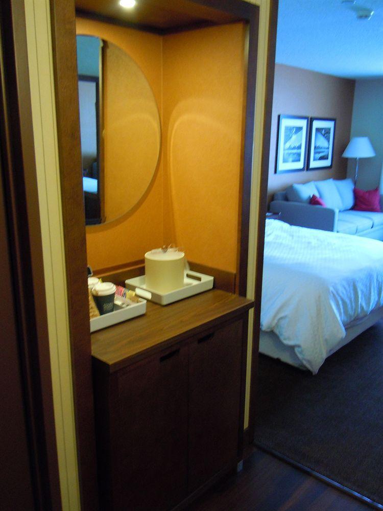 Four Points By Sheraton Edmundston Hotel & Conference Center Zewnętrze zdjęcie